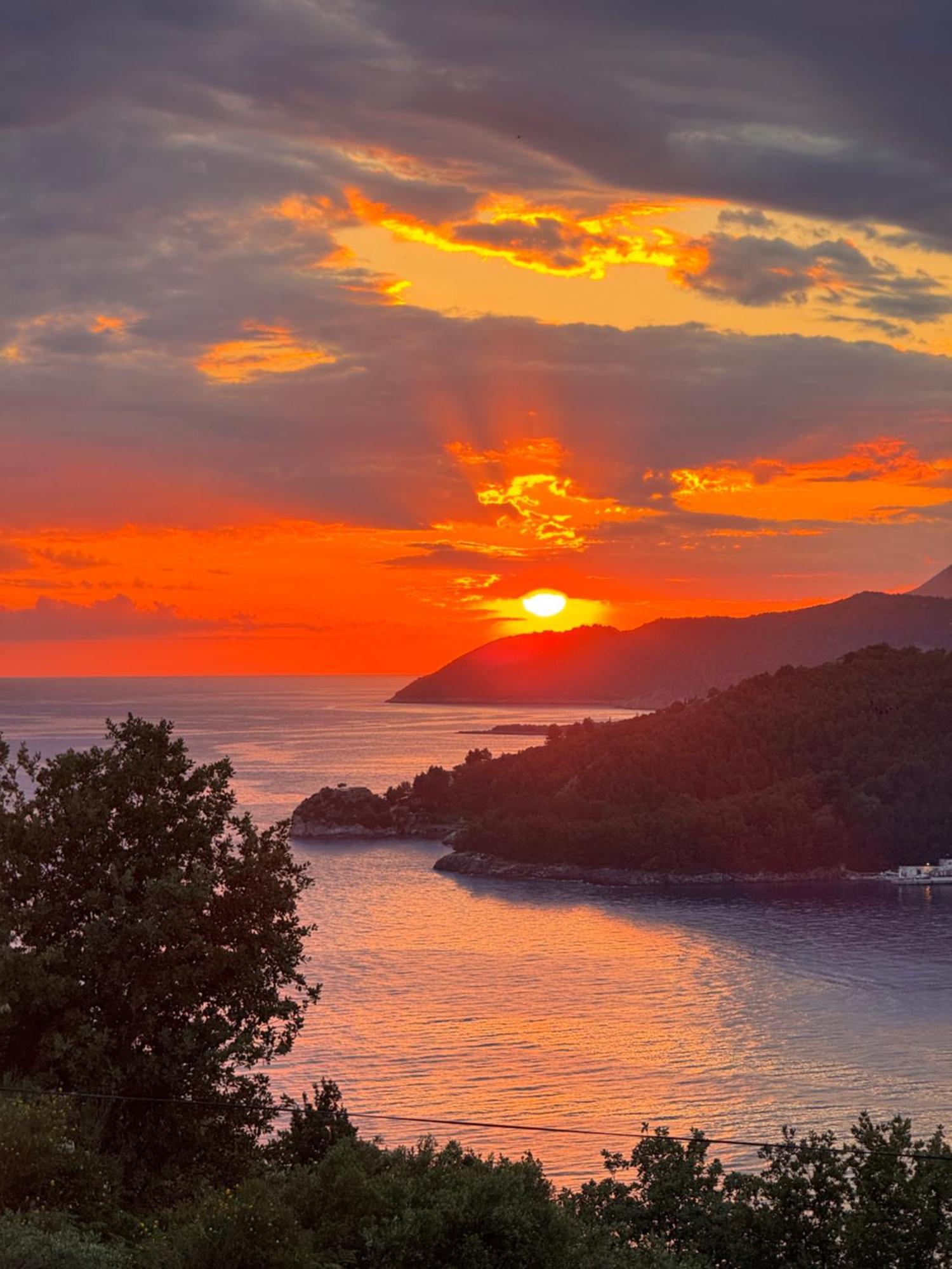 Belvedere Hotel & Suites Himare Luaran gambar